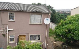 3 Bedroom Duplex in Longcroft