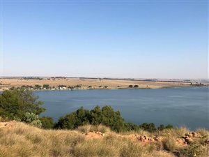 2512 m² Land available in Kungwini Country Estate