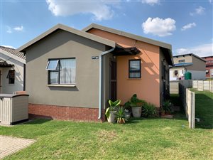 3 Bed Townhouse in Sagewood