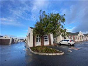 96 m² Commercial space in Milnerton