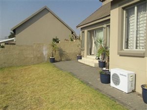 2 Bed Townhouse in Brooklands Lifestyle Estate