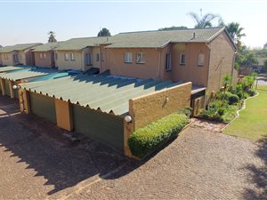 3 Bed Duplex in Aston Manor