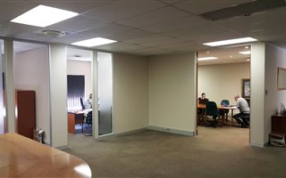 209 m² Office Space in Westville