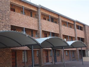 1 Bed House in Halfway House