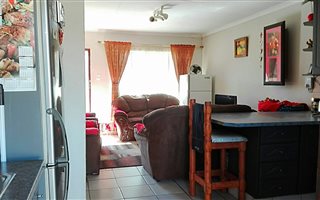 3 Bedroom House in Claremont