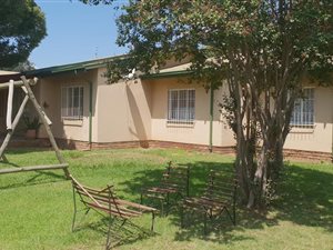 4 Bed House in Mineralia