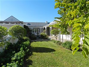 3 Bed House in Steenberg Golf Estate