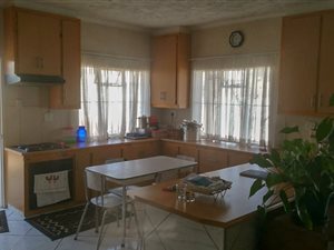 2 Bed Townhouse in Eloffsdal