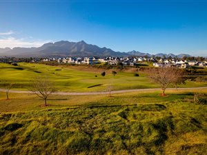 1012 m² Land available in Kingswood Golf Estate