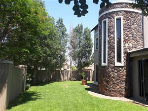 4 Bed House in Midfield Estate