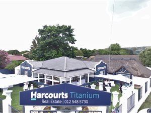320 m² Office Space in Rietfontein