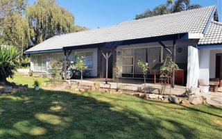 3 Bedroom House in Fontainebleau