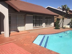 3 Bed House in Vanderbijlpark CE5