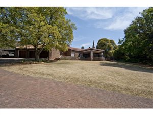 6 Bed House in Overkruin