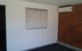 416 m² Commercial space in Pinetown Central