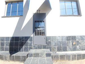 450 m² Industrial space in Booysens