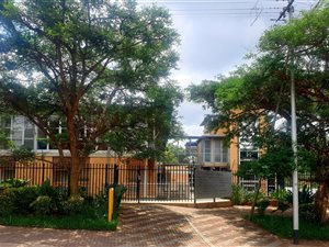2 m² Commercial space in Menlyn