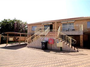 2 Bedroom Flat in Helikon Park