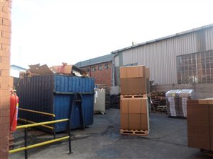 4000 m² Commercial space in Jacobs