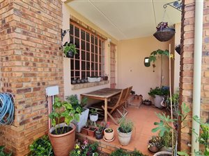 3 Bed Apartment in Montana Park