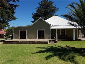 4 Bedroom House in Adelaide