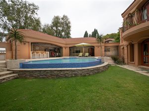 4 Bed Cluster in Bryanston