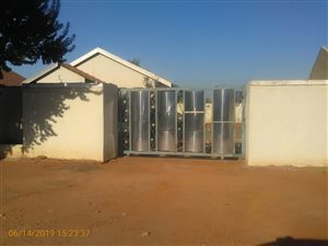 2 Bed House in Unitas Park