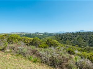 1282 m² Land available in Oubaai and surrounds
