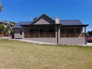 3 Bed House in Rexford