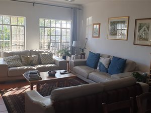 3 Bed House in Kingsview