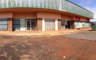 950 m² Commercial space in Carletonville