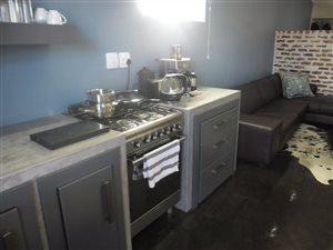 1 Bed Garden Cottage in Risiville