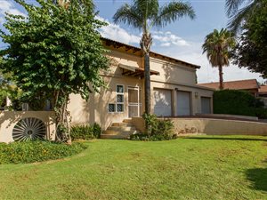 3 Bed House in Highveld