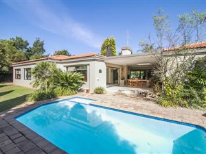 4 Bed House in Dainfern Golf Estate