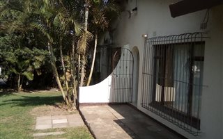 Bachelor apartment in Margate