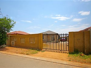 2 Bed House in Riverlea