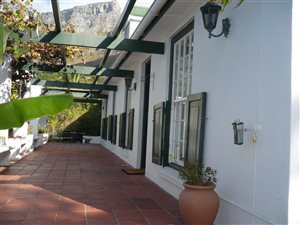 3 Bed House in Higgovale