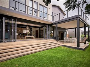 4 Bed House in Waterfall Country Estate