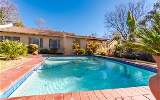 4 Bedroom House in Strubens Valley