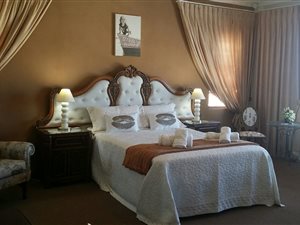 4 Bedroom House in Klein Brak River