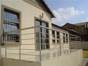 3 Bed House in Kosmosdal