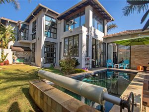 5 Bed Cluster in Olivedale