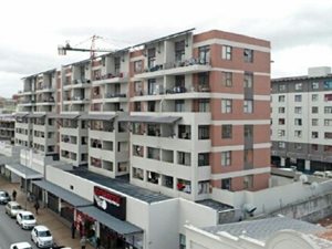 1 Bed Apartment in Wynberg