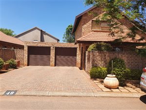 5 Bed House in Pomona