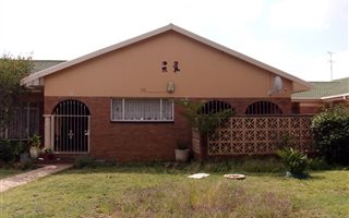 4 Bedroom House in Falcon Ridge