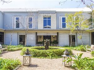 7 Bed House in Waterfall Equestrian Estate
