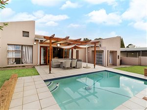4 Bed House in Northcliff