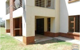2 Bedroom Apartment in Azaleapark