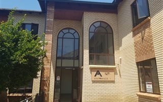 62 m² Commercial space in Honeydew