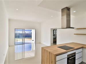 2 Bed Townhouse in Pinelands